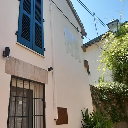 Casina A Porta Sant'angelo *